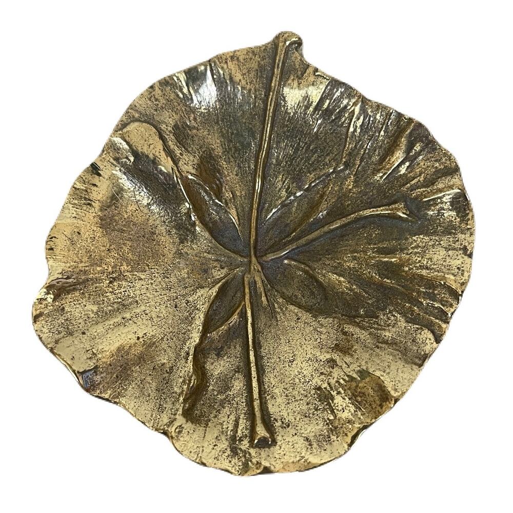 Vintage 1951 Virginia Metalcrafters Brass Gingko Leaf Dish